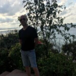Ozgur Profil Fotoğrafı